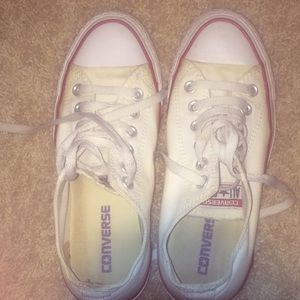 White low top converse